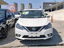 نيسان سيلفي